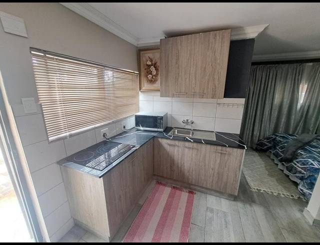 1 BEDROOM PROPERTY TO RENT IN MUCKLENEUK